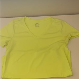 Nike dry fit tee Large